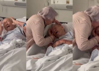 Hombre de 90 años saluda a su esposa en el hospital y muere segundos después
