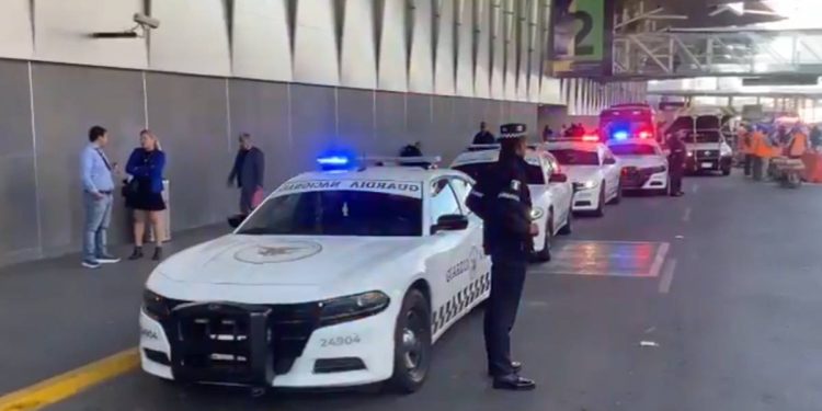 Operativos contra Uber en el AICM Guardia Nacional vigilara taxis por aplicacion desde este 12 de marzo
