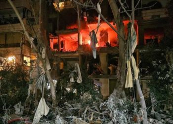 Suman 555 muertos en Iran tras ataques de Estados Unidos e Israel