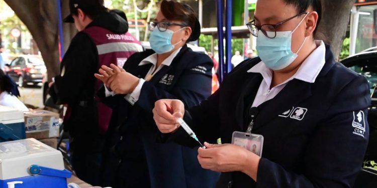 Vacunacion contra el sarampion en Mexico reduce 30 los casos tras campaña masiva