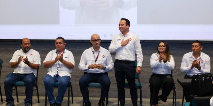 Realizan el curso denominado: “Exposición sobre actualización de políticas y lineamientos para mejorar el ejercicio del control del gasto de la administración pública municipal”