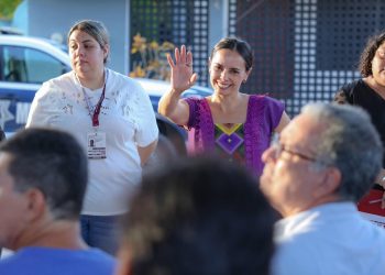 Ana Paty Peralta instaló dos nuevos Comités de Paz en la Supermanzana 93 de Cancún