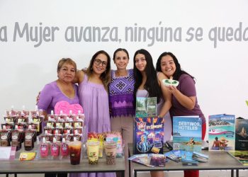 Unidas las mujeres, somos más fuertes: Ana Paty Peralta