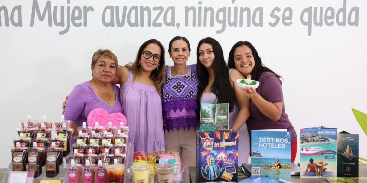 Unidas las mujeres, somos más fuertes: Ana Paty Peralta