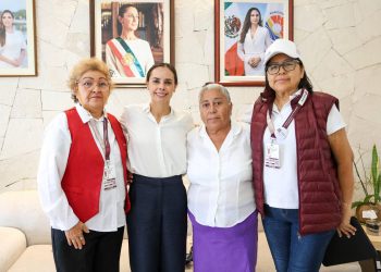 Realizan la edición número 37 de las jornadas “Día del Pueblo, Cancún Nos Une por la Transformación”