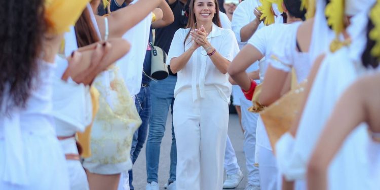 Los Ángeles Azules celebran el 56 Aniversario de la Fundación de Cancún