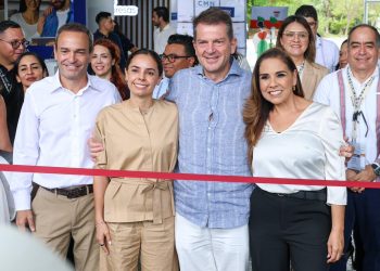 Inauguran autoridades Expo Mundo Pyme ABM 2026 en la UT Cancún