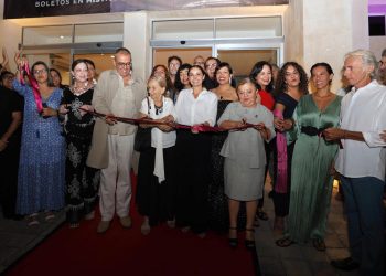 Ana Paty Peralta inauguró la Sala de Exhibición del Centro Cultural de las Artes
