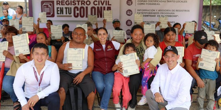 Realizan la primera edición del programa “Registro Civil en tu Colonia”
