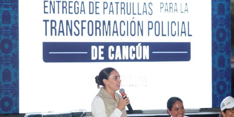 Entregan patrullas al sector 5 de los Comités de Paz de Cancún