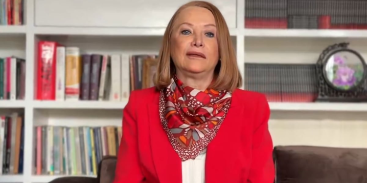 Presidenta del Senado: Así es la Política en México
