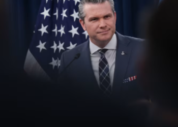 Hegseth porrista Fuerzas Armadas en guerra Irán