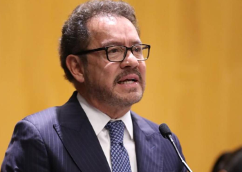 Reforma Electoral: Morena Da Cheque en Blanco