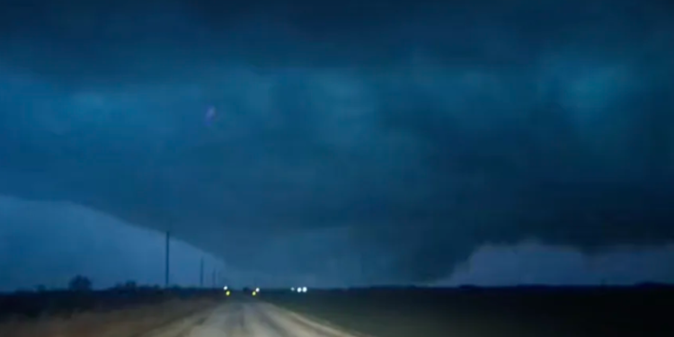 Tornados en el Centro de Estados Unidos Marzo 2026