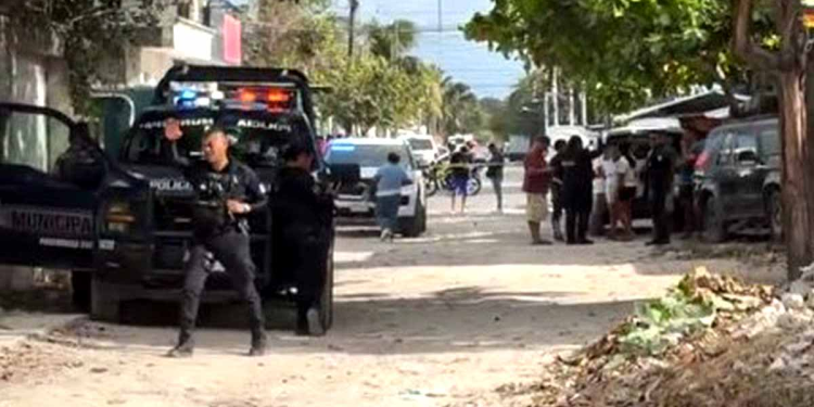 Ataque balazos Cancún: Muere uno en La Jungla