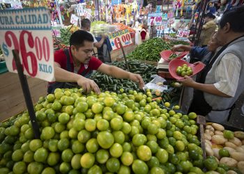 Inflación en México repunta en febrero y alcanza 4.02%