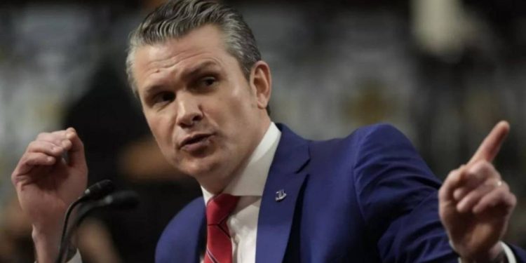 Estados Unidos amenaza con posible intervención militar en Cuba