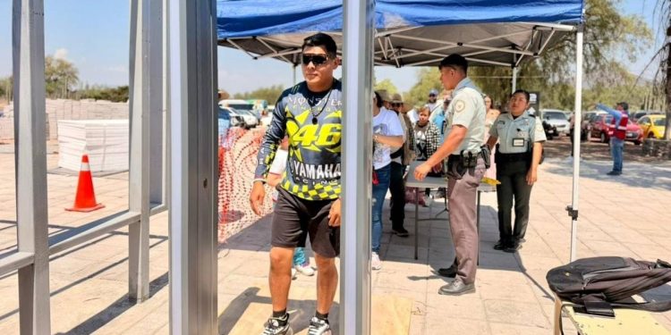 Instalan arcos detectores de metal en Teotihuacan tras tiroteo refuerzan seguridad en accesos