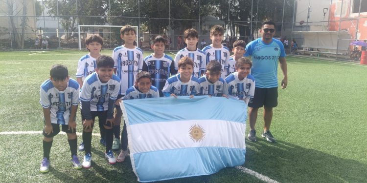 Realizan con éxito del “Cancún Fútbol Fest Mundial 2026”