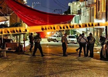 Ataque armado contra trabajadores de la Universidad Autónoma de Guerrero deja saldo mortal