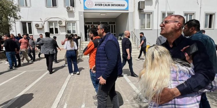 Sube a 10 la cifra de muertos por tiroteo escolar en Turquía