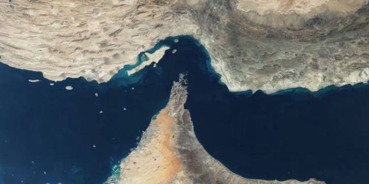 Estrecho de Ormuz: Geopolítica y Energía Global