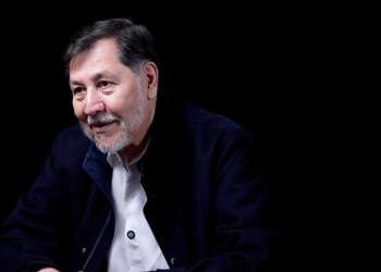 Noroña abandona entrevista por mansión