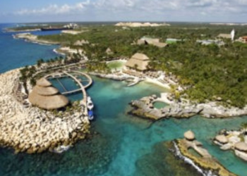 Simbología maya Xcaret genera controversia en Playa