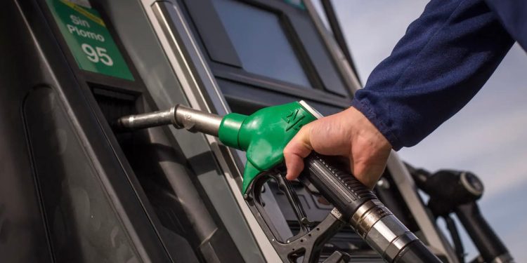 Gasolinera en México con pago digital y tarjetas