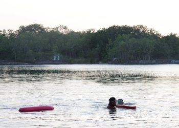 Estudiante de secundaria se extravía en laguna de Cancún; estaba con amigos