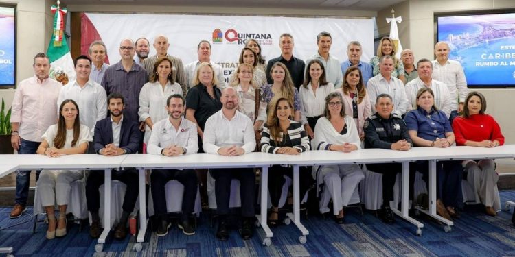 Ana Paty y Mara Lezama presentan estrategias para Mundial de Futbol 2026 junto a 21 paises
