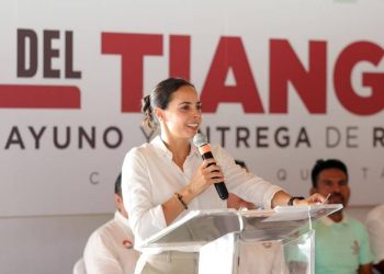 Celebra Ana Paty Peralta el primer Dia Municipal del Tianguista en Cancun