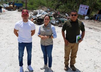 Clausura Ana Paty Peralta basurero clandestino en la SM 237 del arco norte