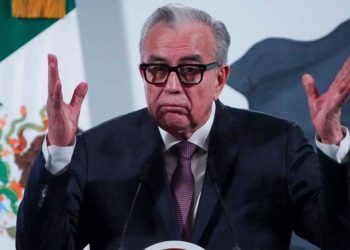 Congreso de Sinaloa aprueba licencia de Ruben Rocha Moya tras acusaciones de EEUU
