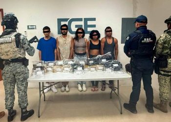 FGE detiene a cinco personas por presunto narcomenudeo en Playa del Carmen