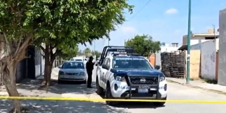 Hallan a cinco jovenes asesinados dentro de una vivienda en Guanajuato