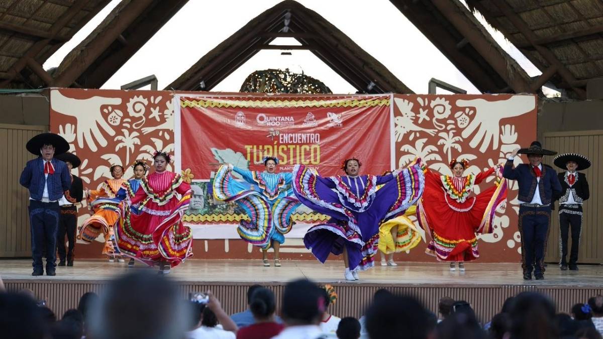Encuentro turistico en cancun