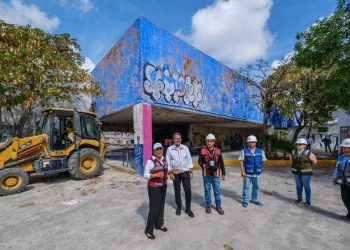 Mara Lezama supervisa inicio de conversion de Clinica del ISSSTE Cancun en Hospital General invertiran mas de 600 mdp