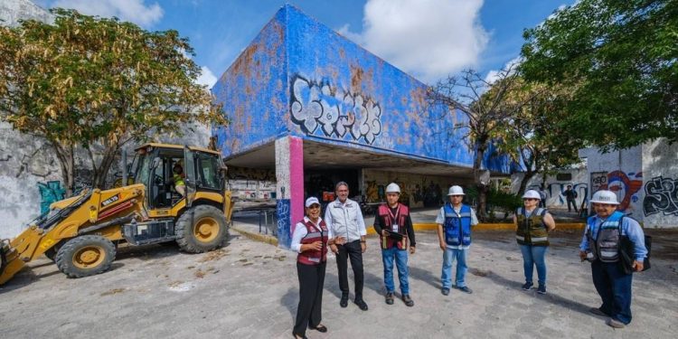 Mara Lezama supervisa inicio de conversion de Clinica del ISSSTE Cancun en Hospital General invertiran mas de 600 mdp
