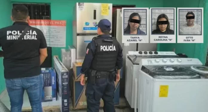 Vinculan a trabajadora y dos implicados por robo en tienda de Cancún