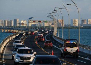 Reglas clave para circular en el Puente Nichupte en Cancun