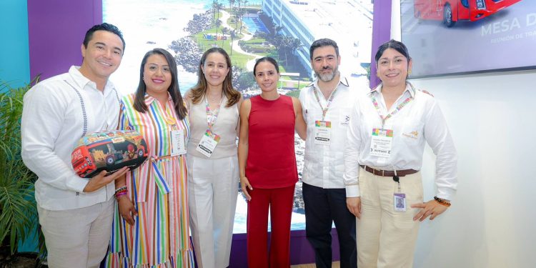 Llevan la campaña All you Cancún” a la 50ª edición del Tianguis Turístico de México 2026