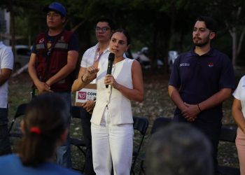 Ana Paty Peralta, atestiguó la instalación de un Comité de Paz en la Supermanzana 318 de Cancún