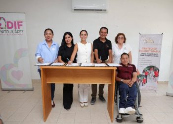 Ana Paty Peralta, firmó un convenio de colaboración entre el Sistema DIF Benito Juárez y la asociación civil HCH Centro Ecuestre, conocida comercialmente como “Héroes con Herraduras”