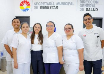 Ana Paty Peralta, felicitó a las y los enfermeros de Benito Juárez