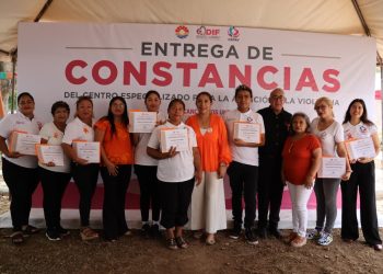 DIF Benito Juárez entrega constancias del Centro Especializado para la Atención de la Violencia (CEPAV)