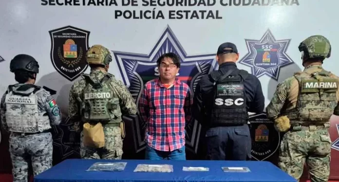 Detienen a “El Muñeco”, implicado en robos a farmacias en Cancún