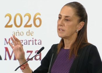 “Sigue en Sinaloa”: Sheinbaum defiende a Rocha Moya tras balacera en su domicilio