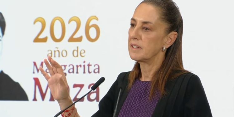 “Sigue en Sinaloa”: Sheinbaum defiende a Rocha Moya tras balacera en su domicilio