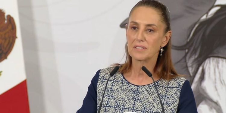 Sheinbaum descarta vínculo entre salida de Víctor Rodríguez y accidentes en Pemex